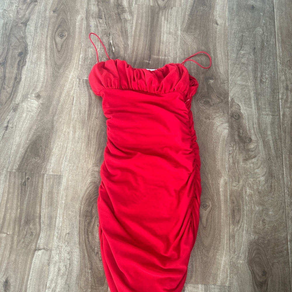 Princess Polly , 2 ,red dress